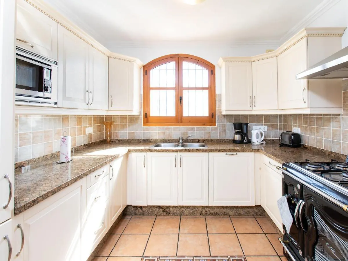 Holiday Home Los Olivos De Capistrano By Interhome Nerja